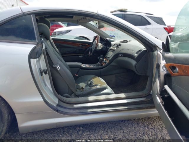 2005 MERCEDES-BENZ SL 500 WDBSK75F75F105713 Photo 4