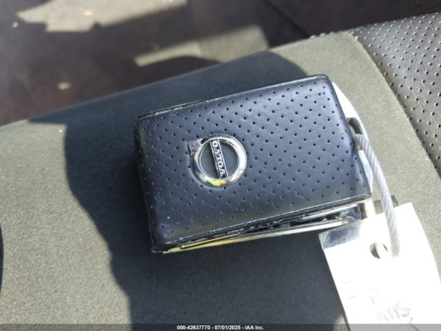 2016 VOLVO XC90 YV4A22PM8G1058118 Photo 10