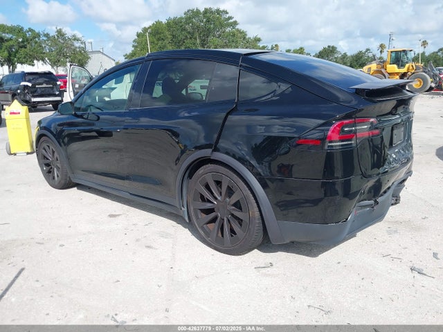 2022 TESLA MODEL X 7SAXCBE57NF346306 Photo 2