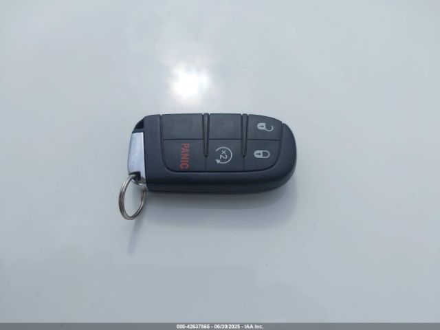 2018 JEEP COMPASS 3C4NJDBBXJT304529 Photo 10