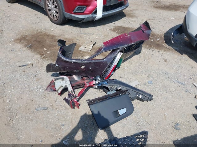 ZARFAEEN9H7553571 Alfa Romeo 2017