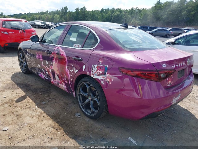 ZARFAEEN9H7553571 Alfa Romeo 2017