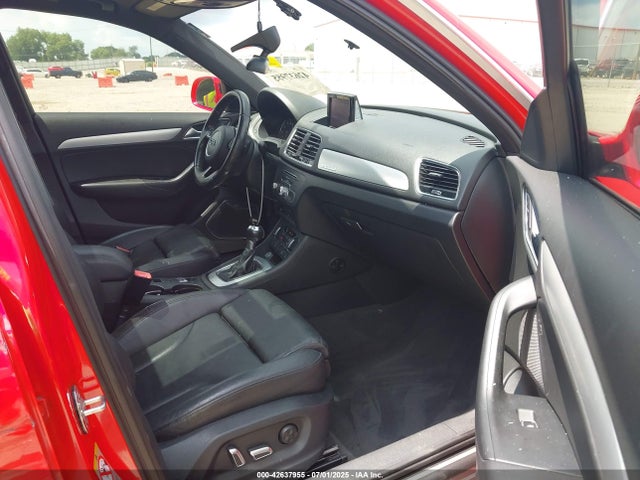 2016 AUDI Q3 WA1GFCFS7GR002271 Photo 4