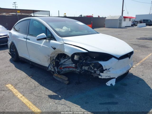 2018 TESLA MODEL X 5YJXCBE2XJF104834