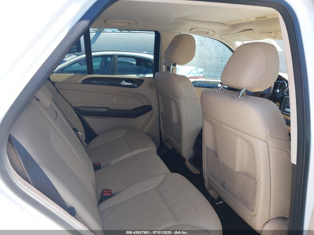 4JGDA5JB1HA957881 Mercedes-Benz m276