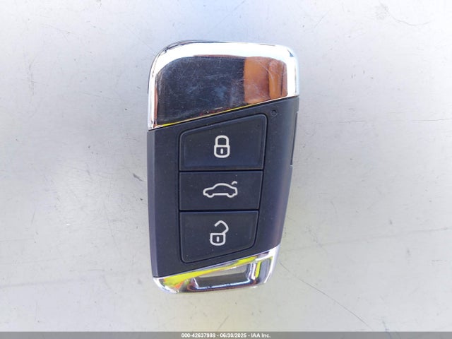 1V2DP2CA8PC510665 Volkswagen 2.0 tsi