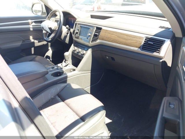 1V2DP2CA8PC510665 Volkswagen 2.0 tsi