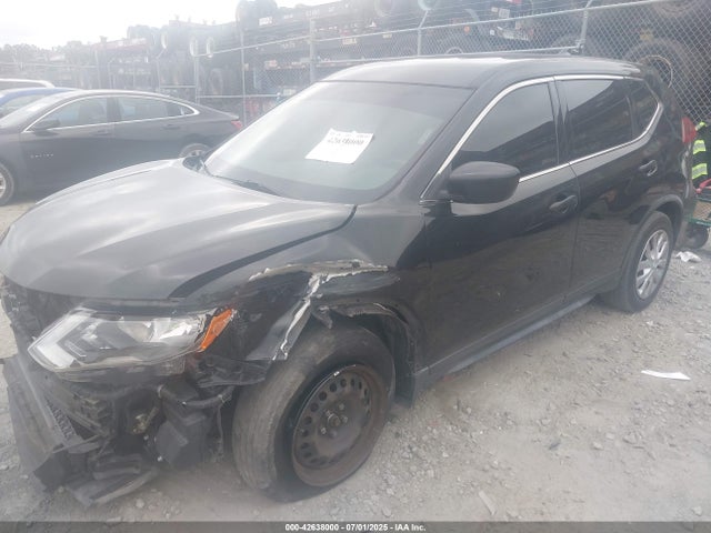 Nissan Rogue 2018 JN8AT2MT5JW459054 Image 2