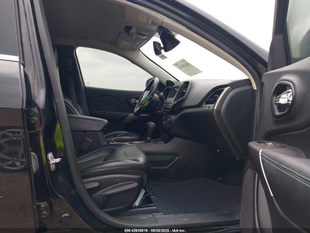 2019 Jeep Cherokee Latitude Plus Fwd მანქანა იყიდება აუქციონზე, vin: 1C4PJLLB4KD176071, აუქციონის ნომერი: 42638016