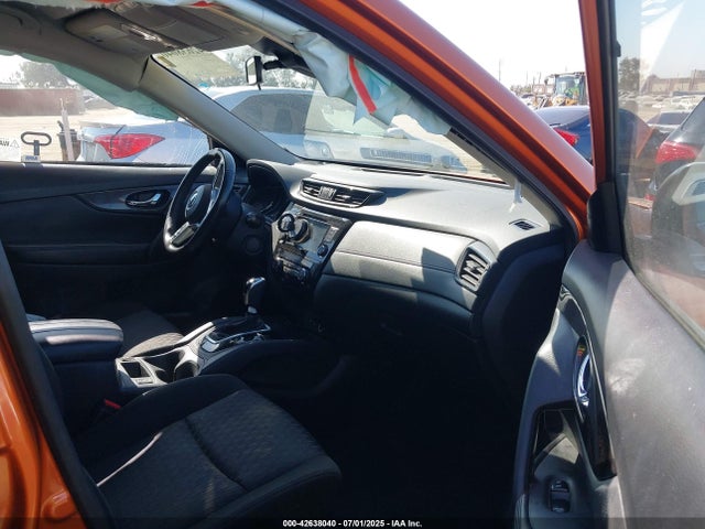 JN8AT2MT6KW264789 Nissan 2019