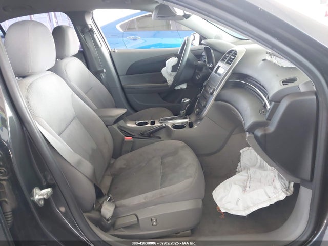 Chevrolet lkw 2015 1G11A5SL7FF213287 Image 5