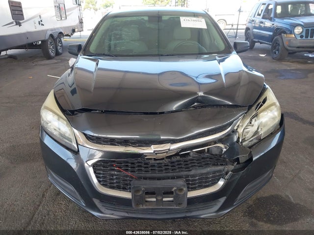 Chevrolet lkw 2015 1G11A5SL7FF213287 Image 6