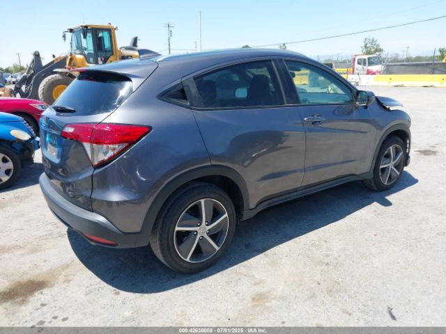 2022 HONDA HR-V 3CZRU5H5XNM734684 Photo 3