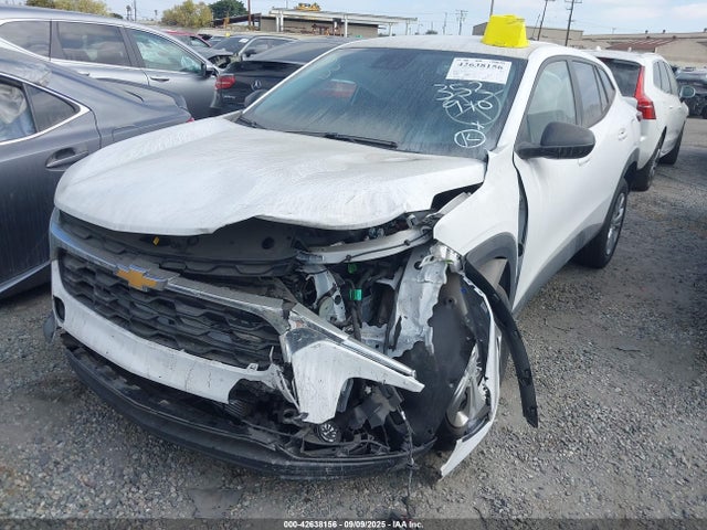 Chevrolet lih 2024 KL77LFE2XRC008635 Image 2