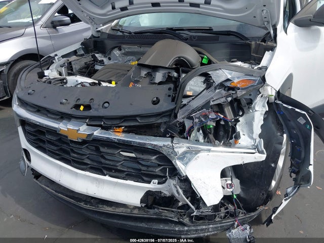 Chevrolet lih 2024 KL77LFE2XRC008635 Image 6