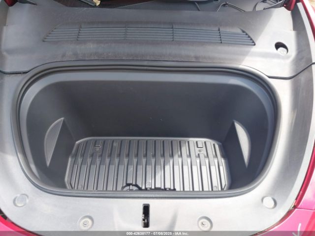 2023 TESLA MODEL Y 7SAYGDEE1PF852348 Photo 9