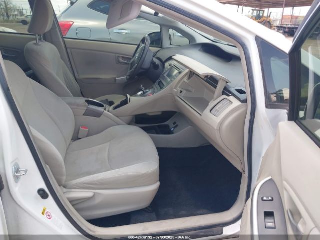 2014 TOYOTA PRIUS JTDKN3DU7E0362231 Photo 4