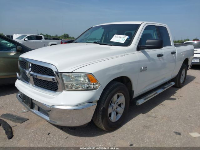 2018 RAM 1500 1C6RR6FG9JS209237 Photo 1