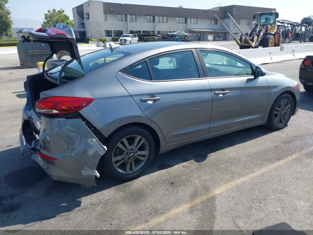 5NPD84LF7JH303993 Hyundai mpi nu