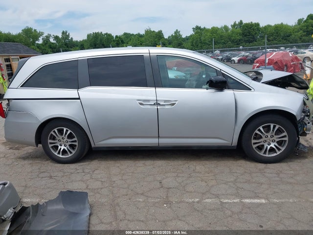 42638339 :رقم المزاد ، 5FNRL5H6XBB042717 vin ، 2011 Honda Odyssey Ex-l مزاد بيع