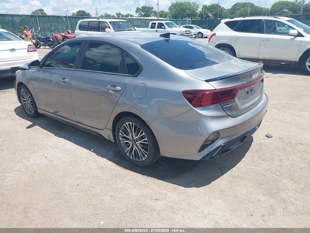 3KPF54AD9NE429639 KIA mpi nu