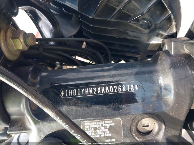 1HD1YHK2XKB026878 Harley-Davidson Breakout 114