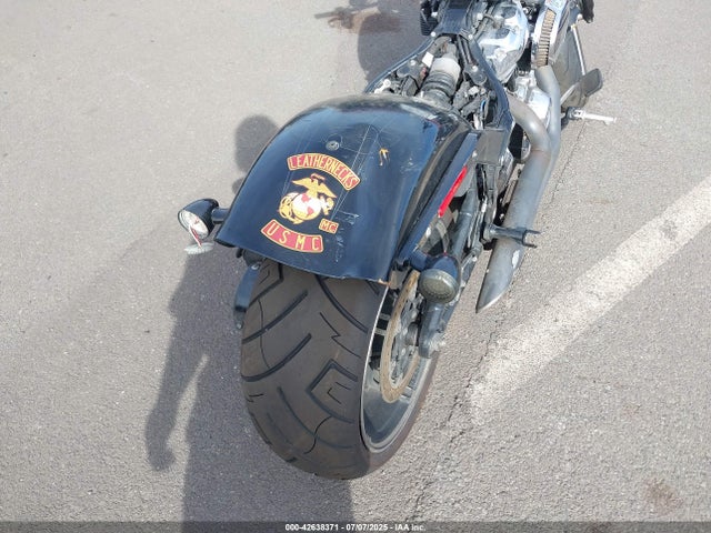 1HD1YHK2XKB026878 Harley-Davidson Breakout 114