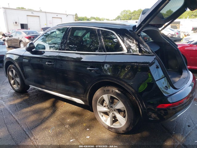 2024 AUDI Q5 WA1ABAFY4R2055869 Photo 2