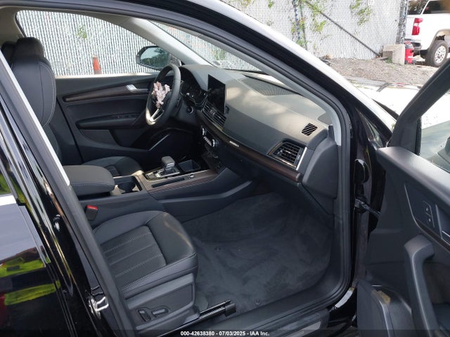 2024 AUDI Q5 WA1ABAFY4R2055869 Photo 4