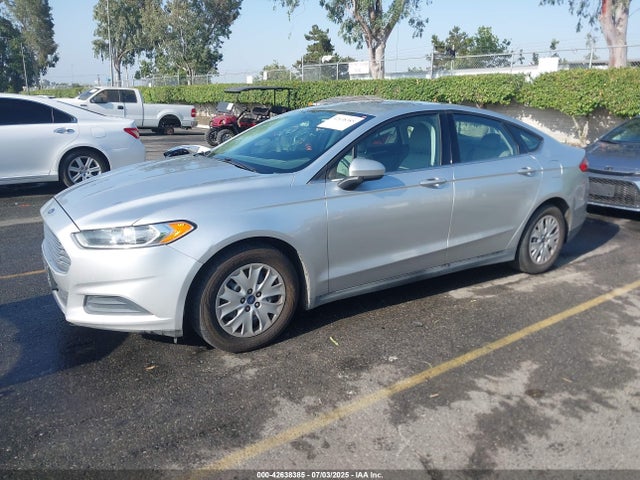 Ford 2014 2014 3FA6P0G79ER104167 Image 2