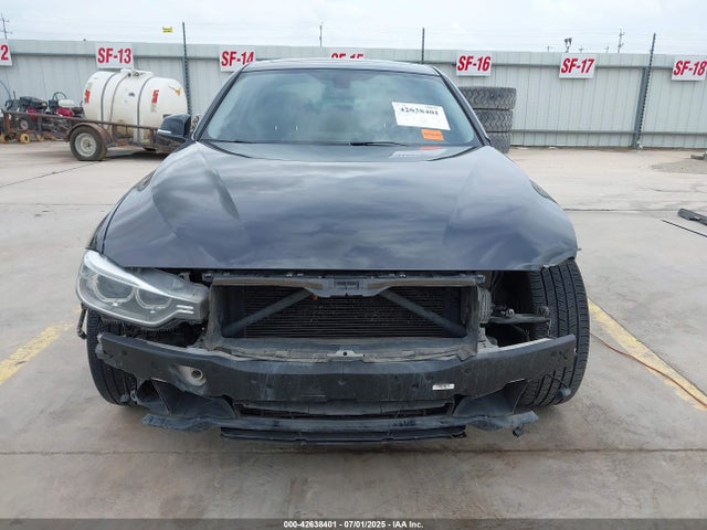 WBA3B9G53FNR99283 BMW 335i
