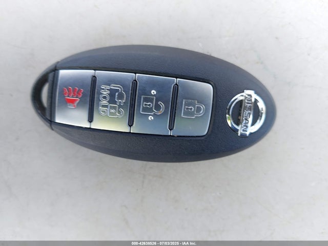 1N4BZ0CP8HC305978 Nissan 2017