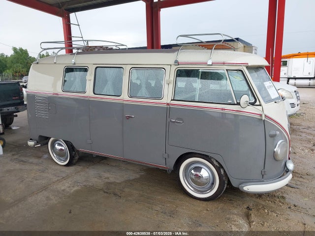 Продажа на аукционе авто 1961 Volkswagen Transporter Van, vin: 37102, номер лота: 42638538