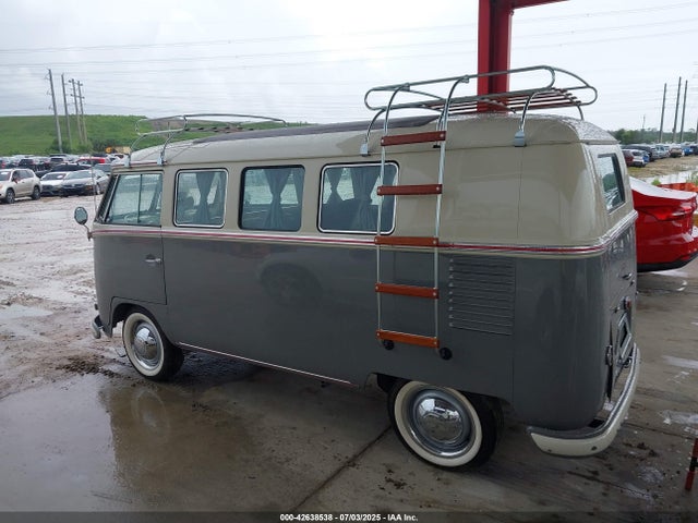 Продажа на аукционе авто 1961 Volkswagen Transporter Van, vin: 37102, номер лота: 42638538
