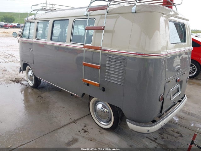 Продажа на аукционе авто 1961 Volkswagen Transporter Van, vin: 37102, номер лота: 42638538