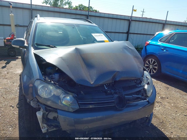 42638567 :رقم المزاد ، 3VWML7AJ6BM717007 vin ، 2011 Volkswagen Jetta Sportwagen 2.0l Tdi مزاد بيع