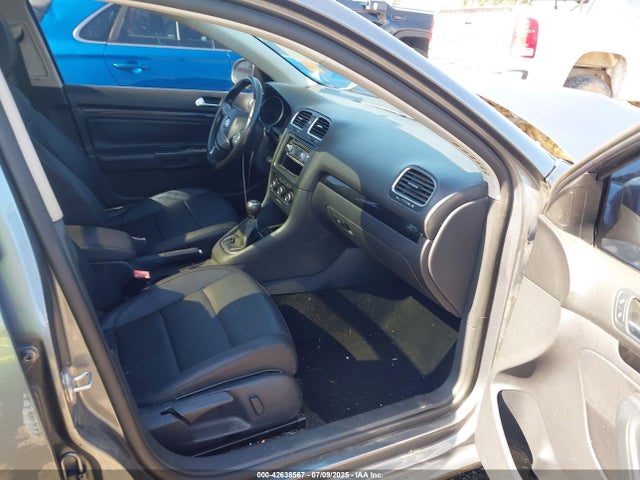 42638567 :رقم المزاد ، 3VWML7AJ6BM717007 vin ، 2011 Volkswagen Jetta Sportwagen 2.0l Tdi مزاد بيع