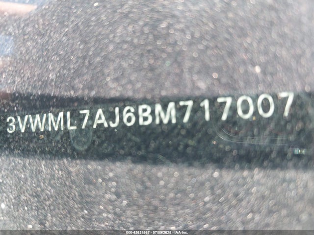 42638567 :رقم المزاد ، 3VWML7AJ6BM717007 vin ، 2011 Volkswagen Jetta Sportwagen 2.0l Tdi مزاد بيع