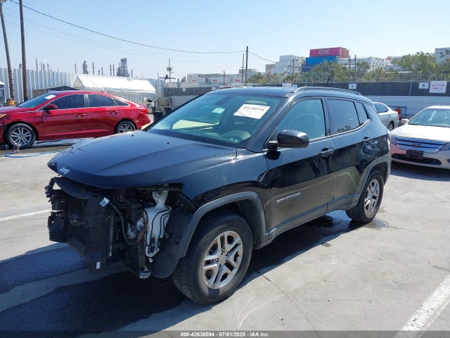 3C4NJCAB1JT411366 Jeep 2018