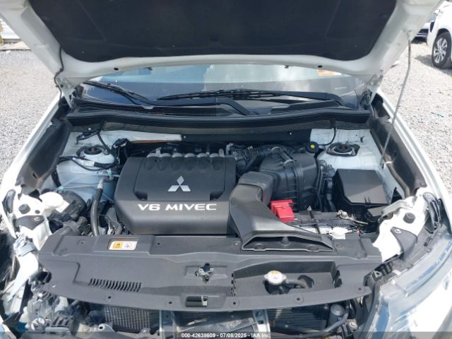 2016 MITSUBISHI OUTLANDER JA4JZ4AX6GZ041424 Photo 9