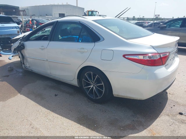4T1BF1FK1HU658173 Toyota 2ar-fe