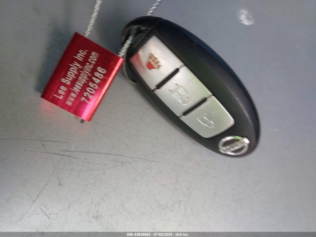1N6AA1CK3HN557663 Nissan 2017