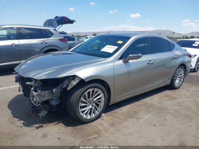 58AEA1C15MU008479 Lexus a25a-fxs, 3nm