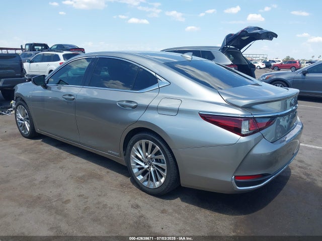 58AEA1C15MU008479 Lexus a25a-fxs, 3nm