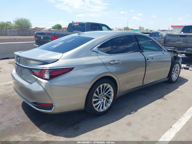 58AEA1C15MU008479 Lexus a25a-fxs, 3nm