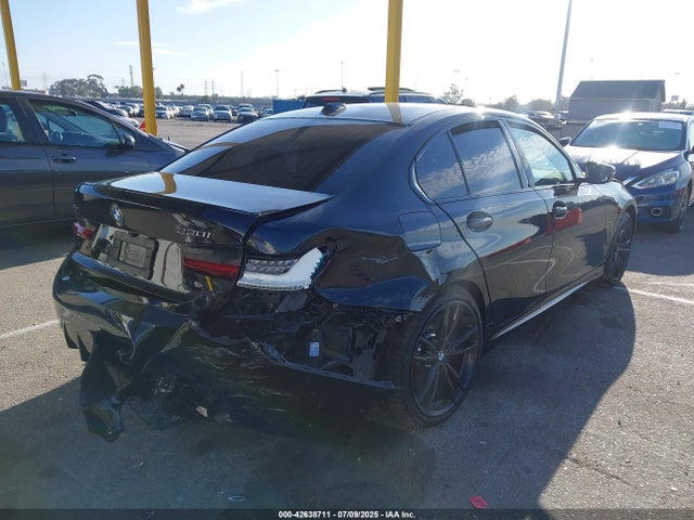 BMW 330I 2024 3MW89FF09R8E56808 Image 4