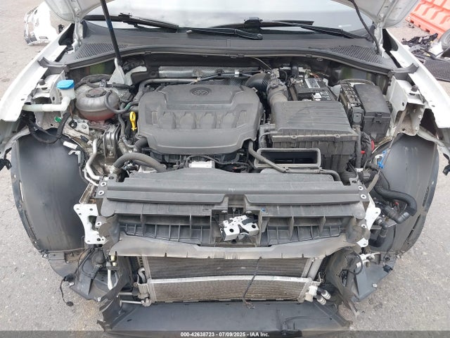 Volkswagen Tiguan 2021 3VV2B7AX8MM065822 Image 10