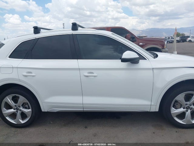 Audi Q5 2021 WA1BAAFY2M2139902 Image 13