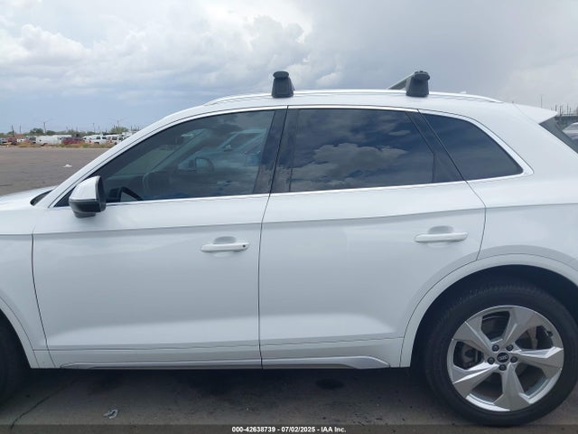 Audi Q5 2021 WA1BAAFY2M2139902 Image 14