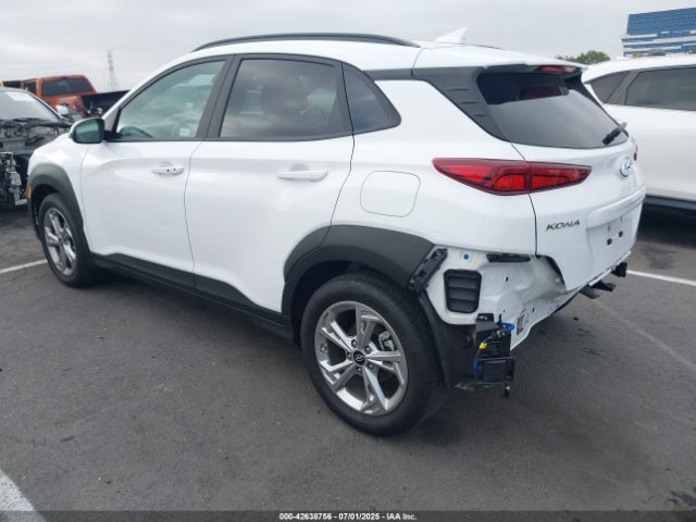 2022 HYUNDAI KONA KM8K62AB0NU901206 Photo 2